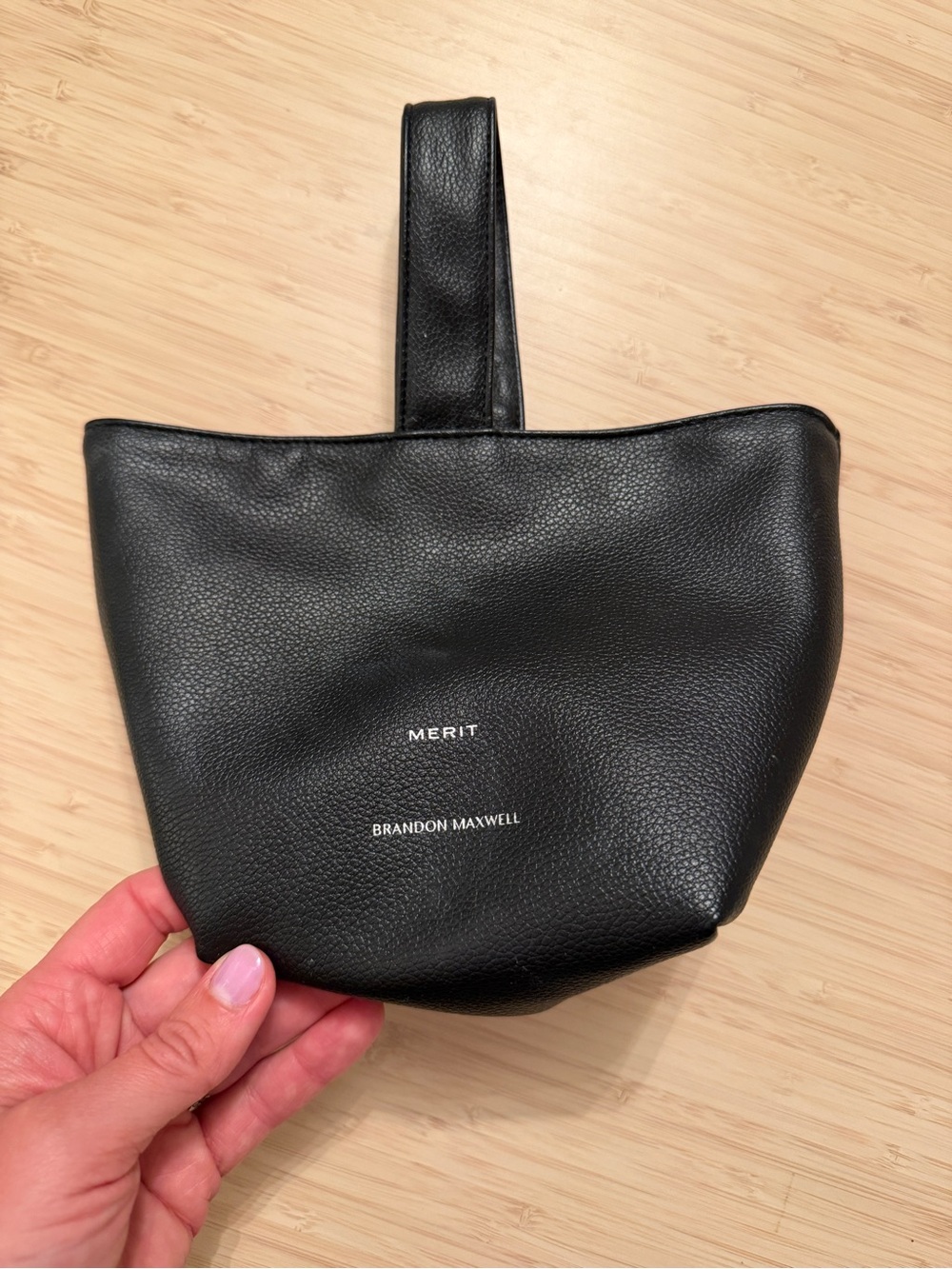 Merit makeup bag - Picture 2 of 4